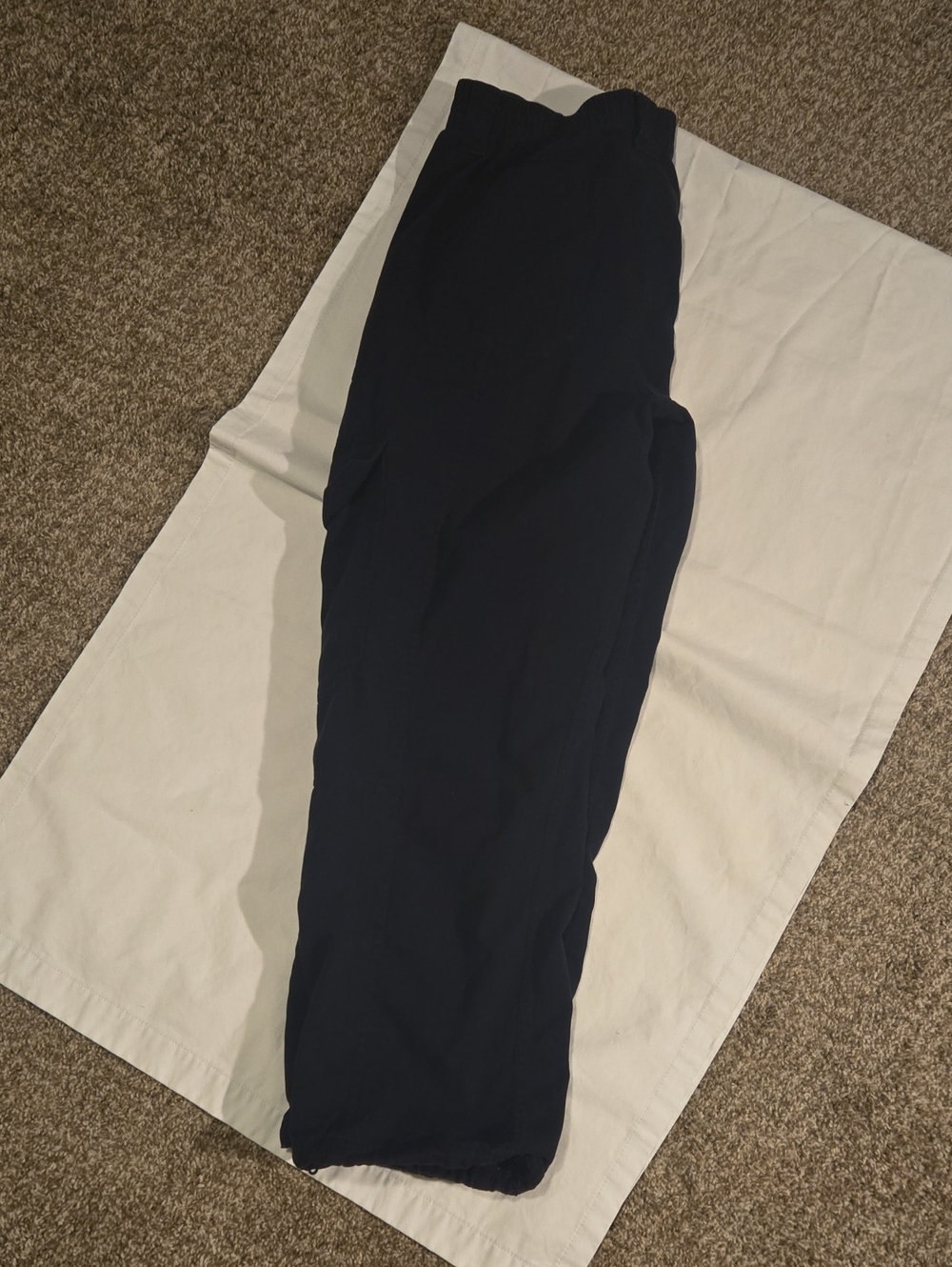 Womens Solid Black Baggy Cargo Pants